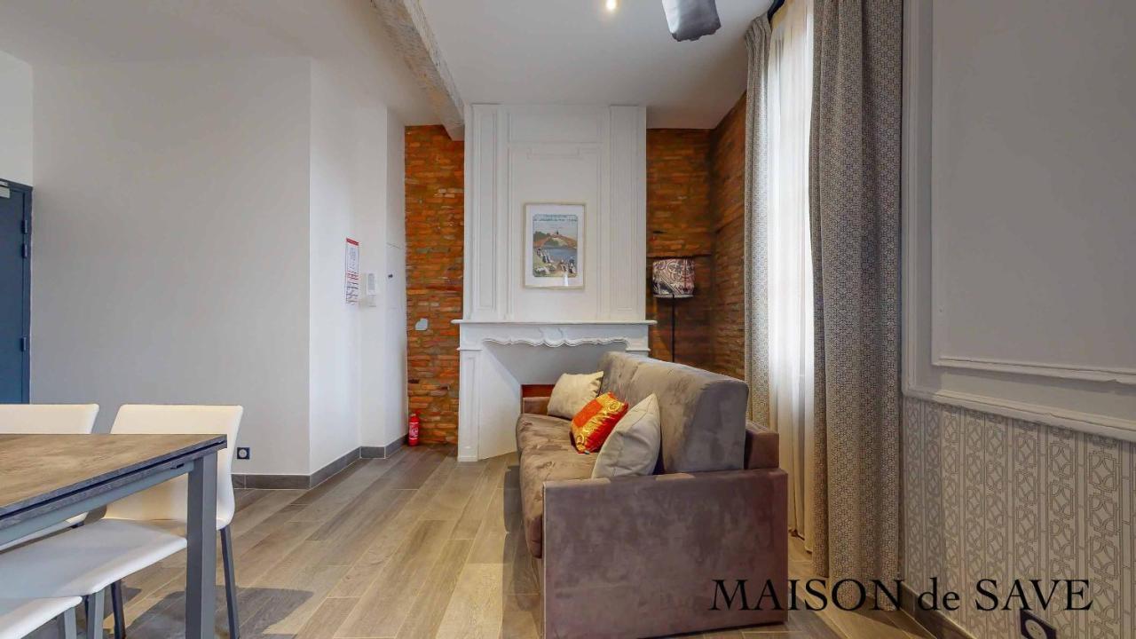 Maison De Save LʼIsle-Jourdain Δωμάτιο φωτογραφία